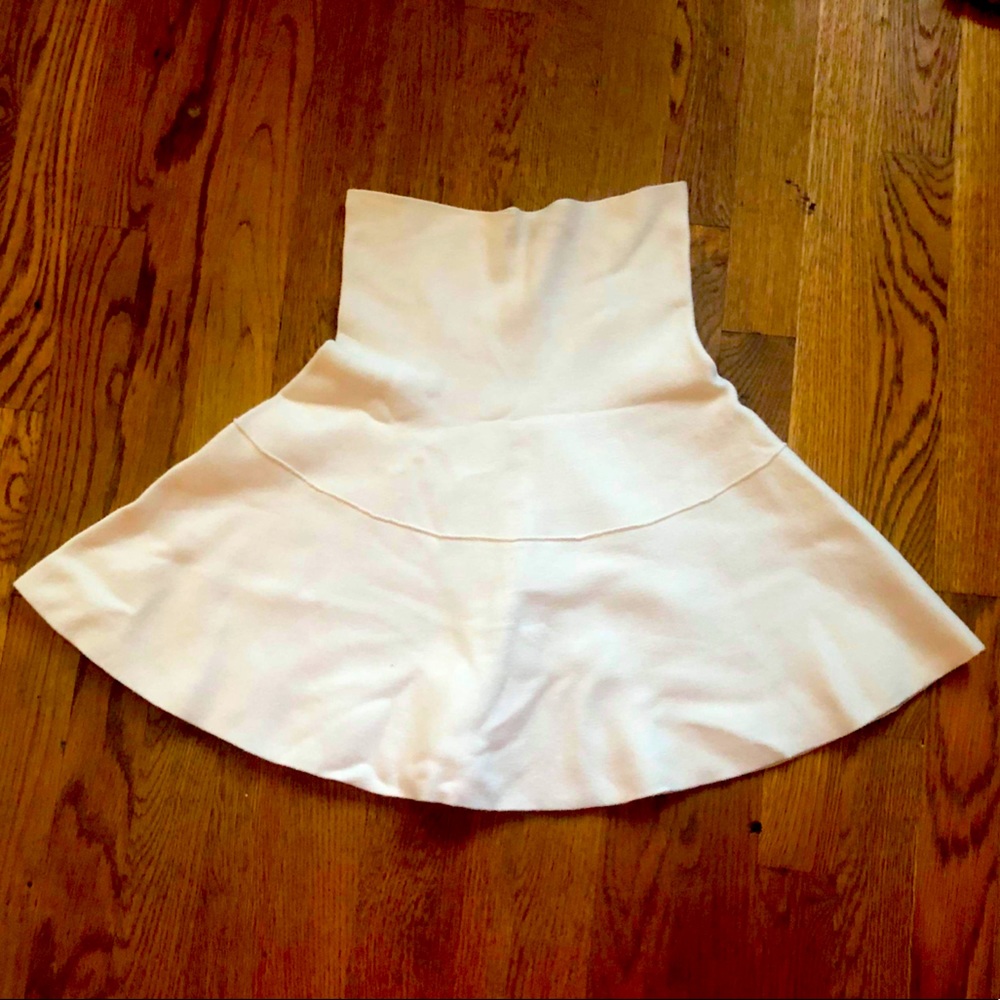 3/$30 Zara white knit high waisted skirt